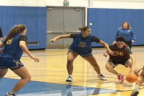 UCLA women’s title run goes through male scout teamers