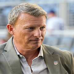 US Soccer sporting director abandons program two months before World Cup