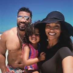 Russell Wilson hits beach vacation with Ciara as he’s stuck in NFL limbo