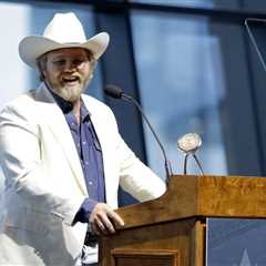 Nashville Songwriters Honored During CMA Triple Play Awards