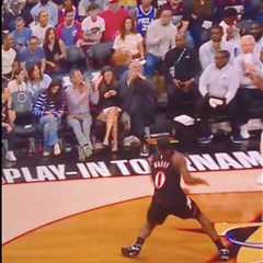 76ers fan pays painful price for staring at phone from front row during play-in game