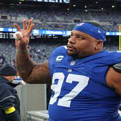 Dexter Lawrence is done with the Giants as dispute escalates beyond contract