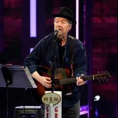 ‘The Gambler’ & More: Songwriter Don Schlitz’s Biggest Billboard Hits