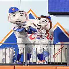 Francisco Lindor says there’s something fans don’t know about Mrs. Met: ‘Would be surprised’