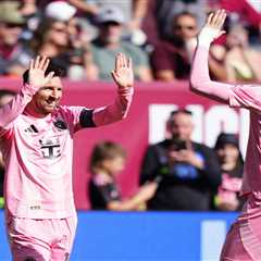 Lionel Messi puts on show in front of one of biggest MLS crowds ever