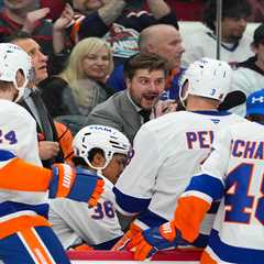 Islanders cut ties with assistant coach Benoit Desrosiers as offseason changes begin