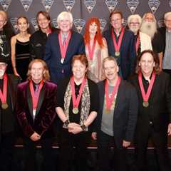 Musicians Hall of Fame Inducts 12 New Members, Including Dolly Parton, Keith Urban &..