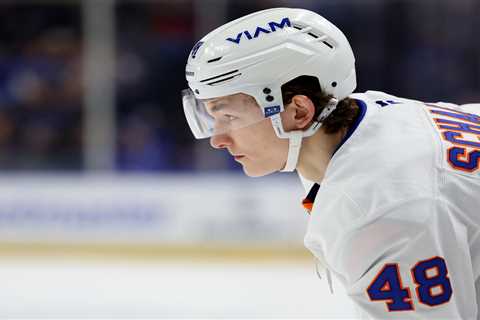 Islanders vs. Flyers prediction: NHL picks, odds, best bet