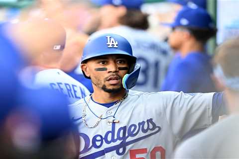Mookie Betts’ injury offers unpleasant reminder: Dodgers are old