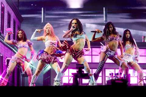 Sabrina Carpenter, KATSEYE, Turnstile, John Summit & More: Best Moments From Coachella 2026 Day 1