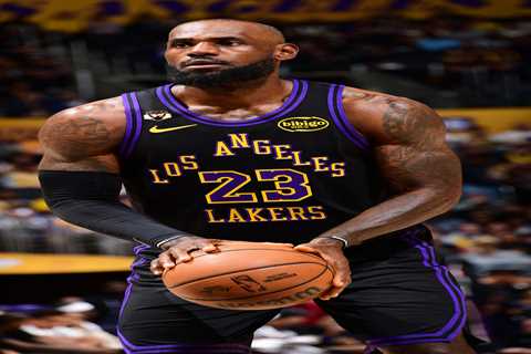 Lakers clinch homecourt advantage for playoffs’ first round with win over Suns