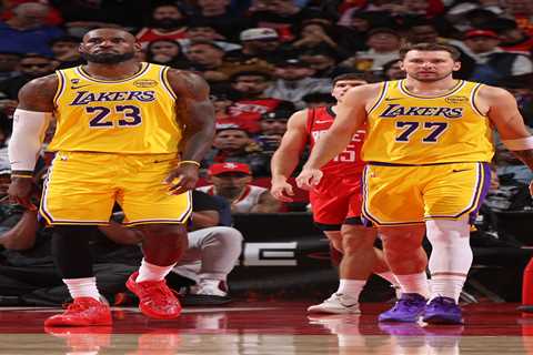 Previous Lakers-Rockets matchups are difficult — but not impossible — to learn from