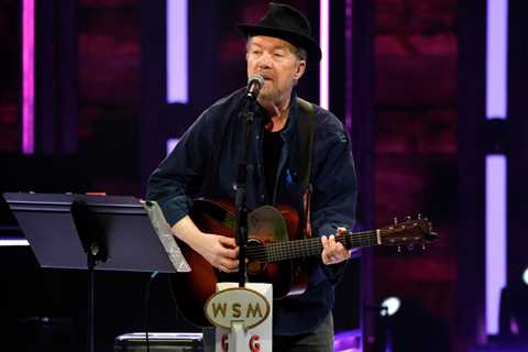 ‘The Gambler’ & More: Songwriter Don Schlitz’s Biggest Billboard Hits