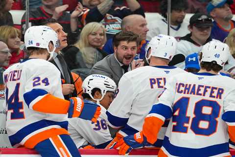 Islanders cut ties with assistant coach Benoit Desrosiers as offseason changes begin