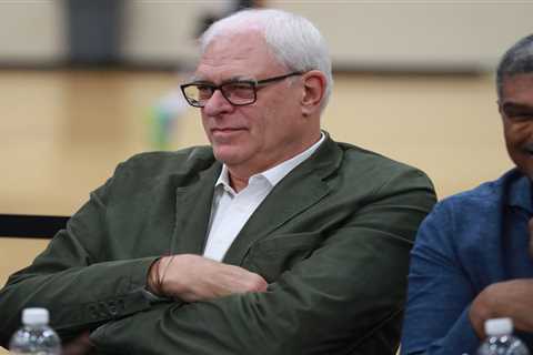 Phil Jackson comes out of social media hibernation to offer way to better NBA game
