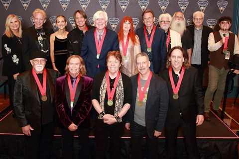 Musicians Hall of Fame Inducts 12 New Members, Including Dolly Parton, Keith Urban &..