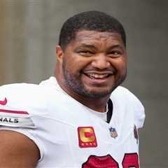 Calais Campbell, 39, returning to Ravens on one-year deal in defensive boost
