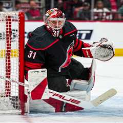 Flyers vs. Hurricanes Game 1 prediction: NHL odds, picks, best bets for Stanley Cup Playoffs