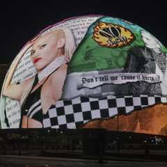 Gwen Stefani & No Doubt Leave No Orange Unturned for Night 1 of Las Vegas Sphere Residency: 7..