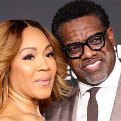 Erica Campbell Renews Wedding Vows As Sister Tina Goes Through Divorce