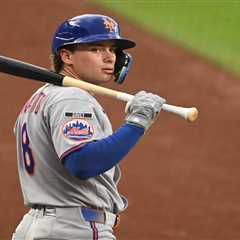 James Wood hits inside-the-park grand slam after ball ricochets off Nick Morabito’s glove in..