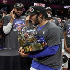 Jalen Brunson doesn’t have to carry Knicks anymore — they built the perfect team around him