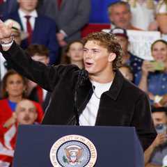 Jaxson Dart addresses Giants teammates after Trump introduction controversy