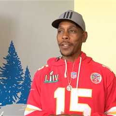Patrick Mahomes’ dad gets judge’s permission to travel out of state for adorable reason