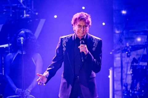 Barry Manilow Postpones May Las Vegas Shows Amid Cancer Recovery