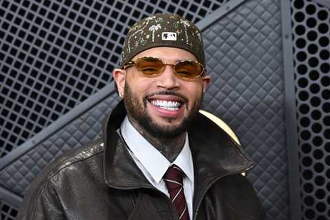 Chris Brown Reveals GloRilla, YoungBoy Never Broke Again & More to Appear on His New Album ‘Brown’