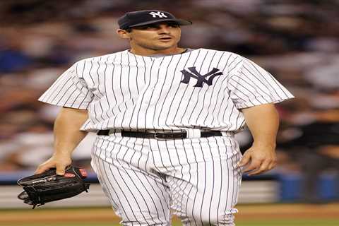 Soiled sheets, pee in shampoo: Carl Pavano’s ex-wife makes nasty claims in prenup battle