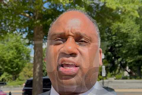 Rep. Jonathan Jackson Urges NCAA Athletes to Transfer Schools Over Voting Rights