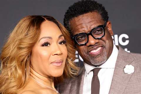 Erica Campbell Renews Wedding Vows As Sister Tina Goes Through Divorce
