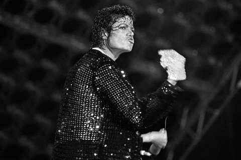 Michael Jackson’s ‘Billie Jean’ & All the Classics That Have Topped the Global 200 at Least a..