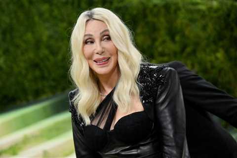 Which Is Cher’s Best Top 10 Hit on the Billboard Hot 100? Vote!