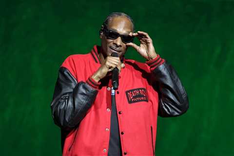 Snoop Dogg Says His Company Isn’t Liable in Drakeo the Ruler Concert Death Lawsuit