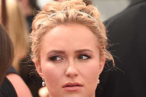 Hayden Panettiere Turned to Alcohol to Cope With Postpartum Depression