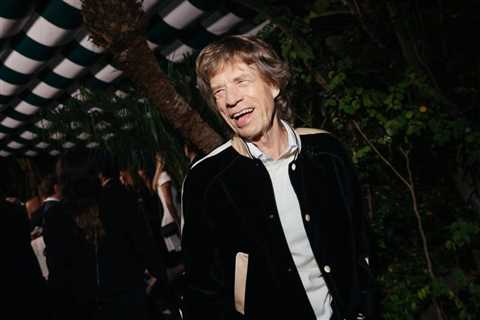 Mick Jagger to Co-Star in ‘Three Incestuous Sisters’ Movie Alongside Dakota Johnson, Josh O’Connor, ..