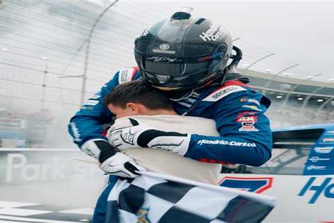 Kyle Busch’s son updates profile picture in heartbreaking tribute after racer’s death