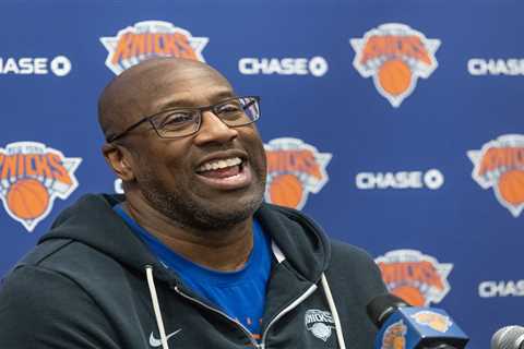 Mike Brown has one big Knicks task after getting a Mitchell Robinson curveball