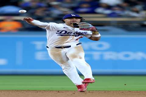 Dodgers’ Hyeseong Kim optioned to minor leagues; Santiago Espinal re-signed