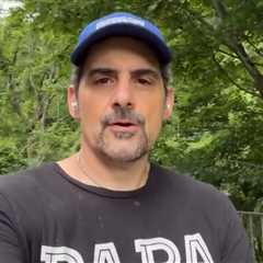 Brad Paisley Rips 'Nightmare' Proposed A.I. Data Center Near Nashville Zoo