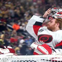Hurricanes make massive goaltending shakeup for critical Stanley Cup Final Game 4