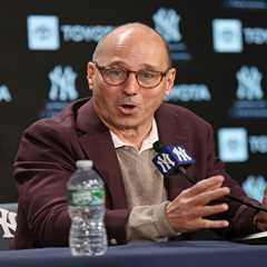 Aroldis Chapman wants Brian Cashman apology before any Yankees reunion
