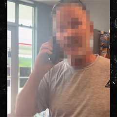 Mississippi Man Who Confronted Dad with Daughters in Bathroom Loses Realtor Gig