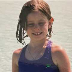 Guess 'The Bachelor' Star This Lil' Swimmer Turned!