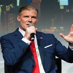 Alexi Lalas refuses ‘cringe’ World Cup request