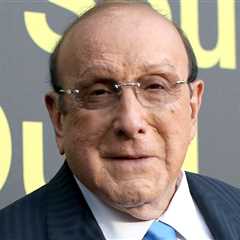 Music Mogul Clive Davis Dead at 94