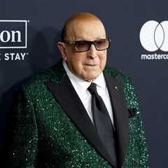 Bruce Springsteen, Alicia Keys & More Musicians Remember Clive Davis: ‘He Changed My Life’