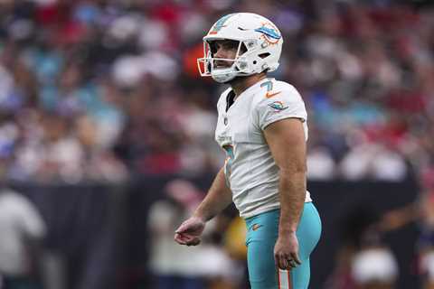 Giants surprisingly cut kicker Jason Sanders weeks after signing him